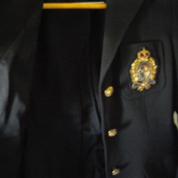 Ralph Lauren Blazer with Emblem - Picture 5 of 6